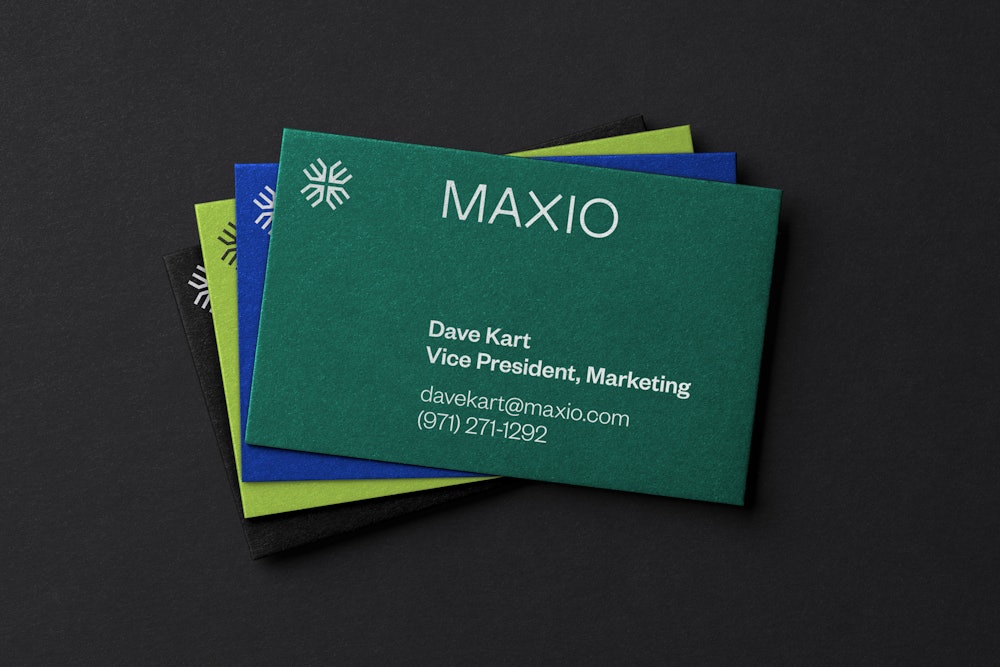 Maxio B Card 01b