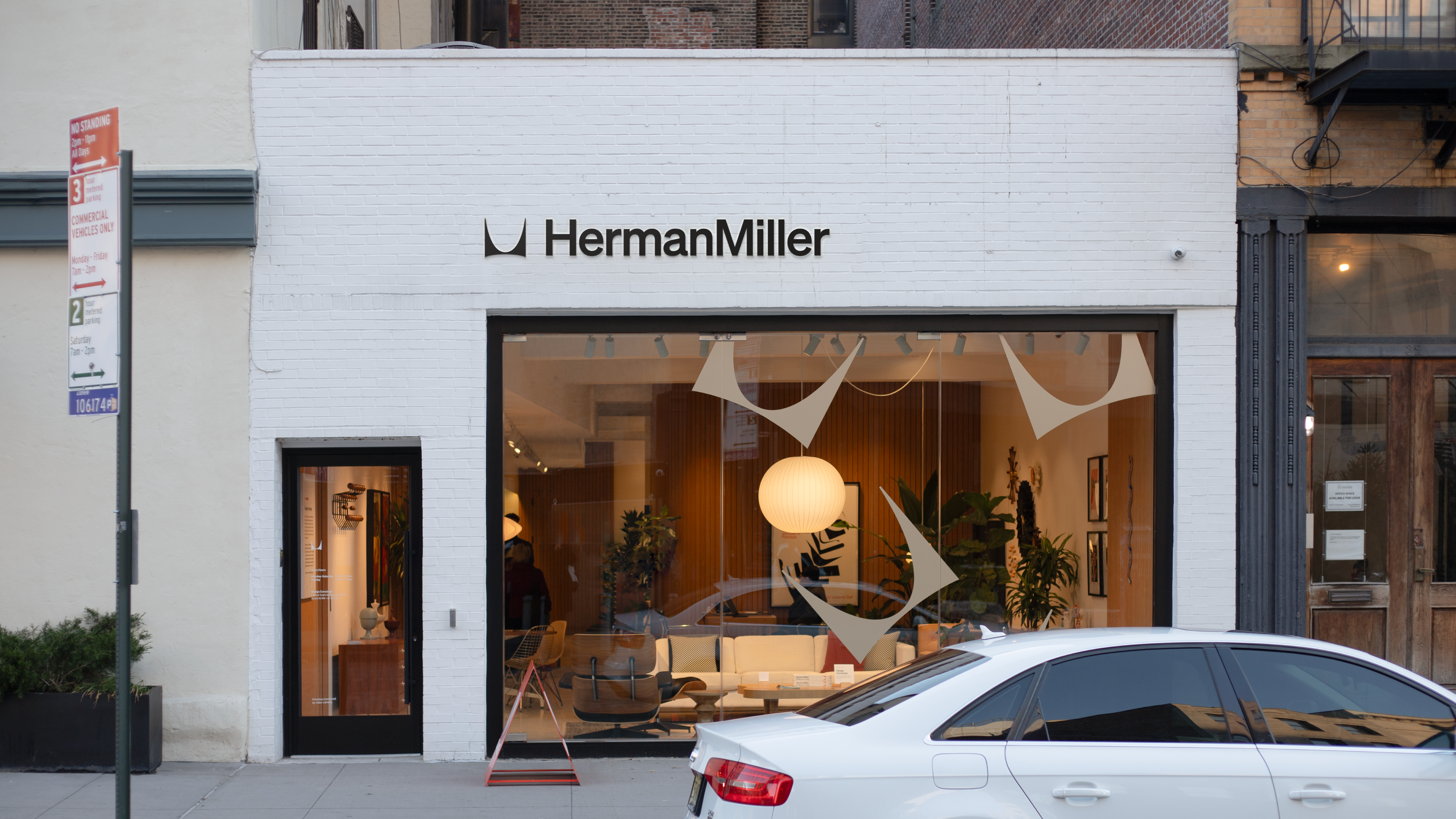 Hermanmiller Website 16x916