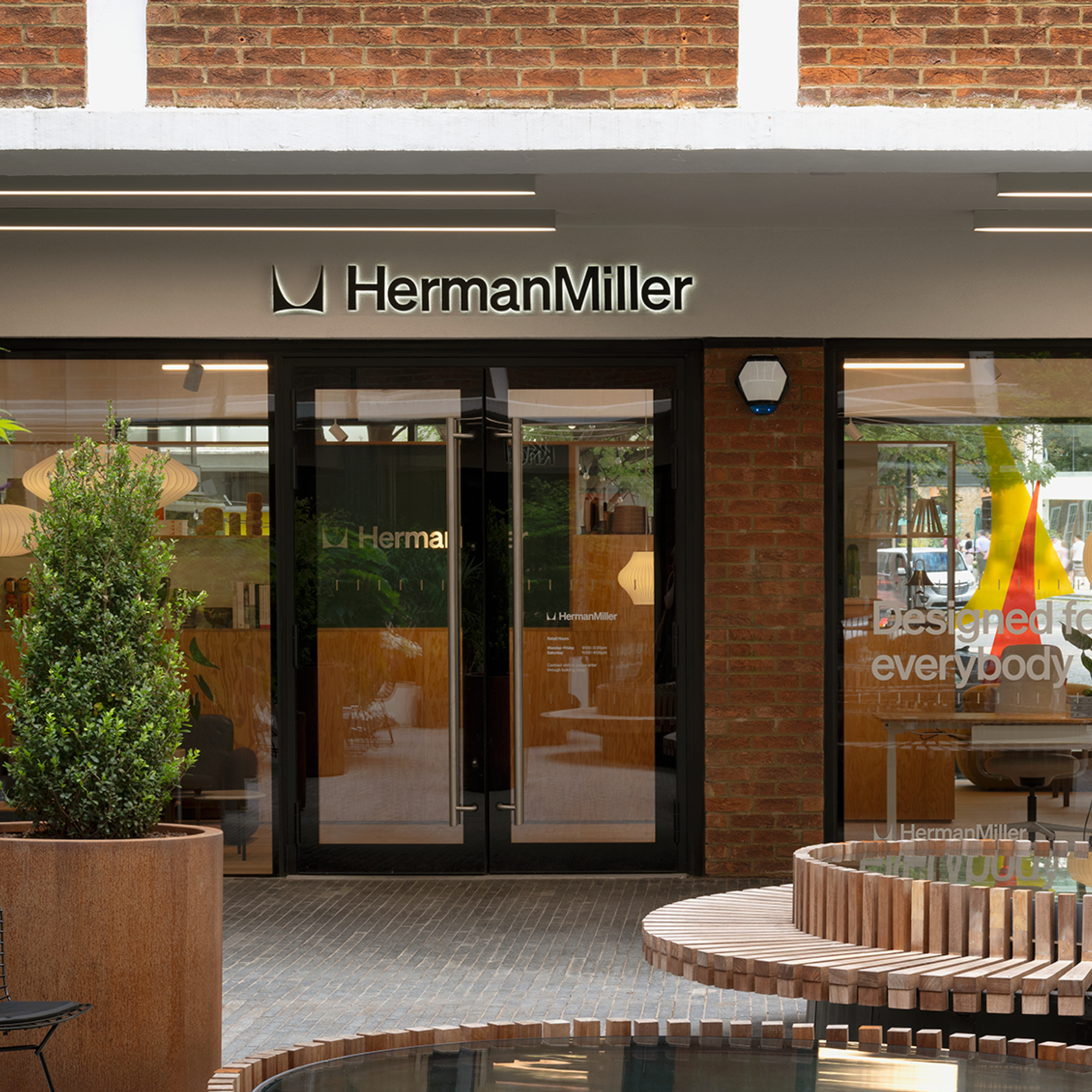 Hermanmiller Website 1x136