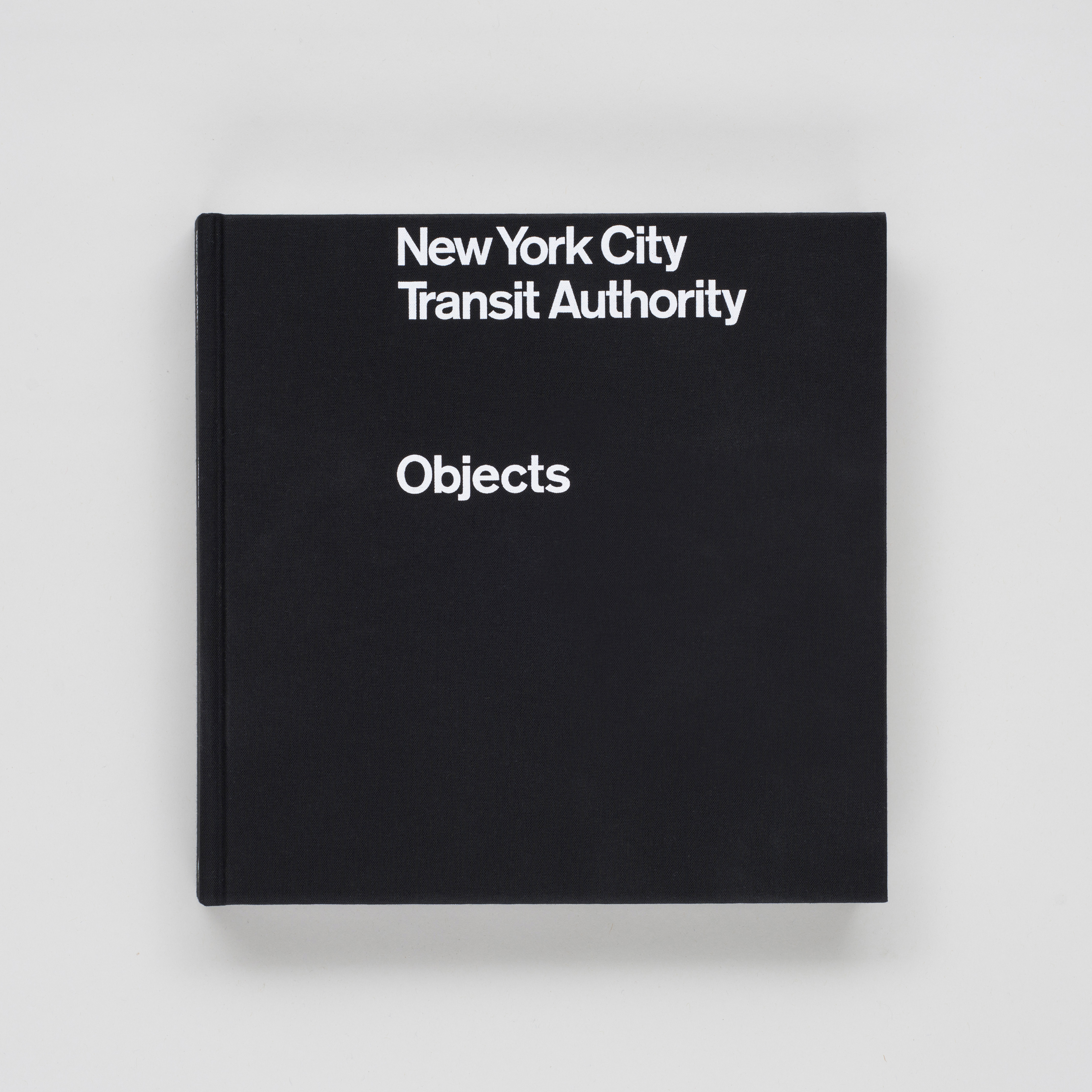 洋書 1970 New York City Transit Authority In 1970, the New York City Transit Authority (NYCTA) began a