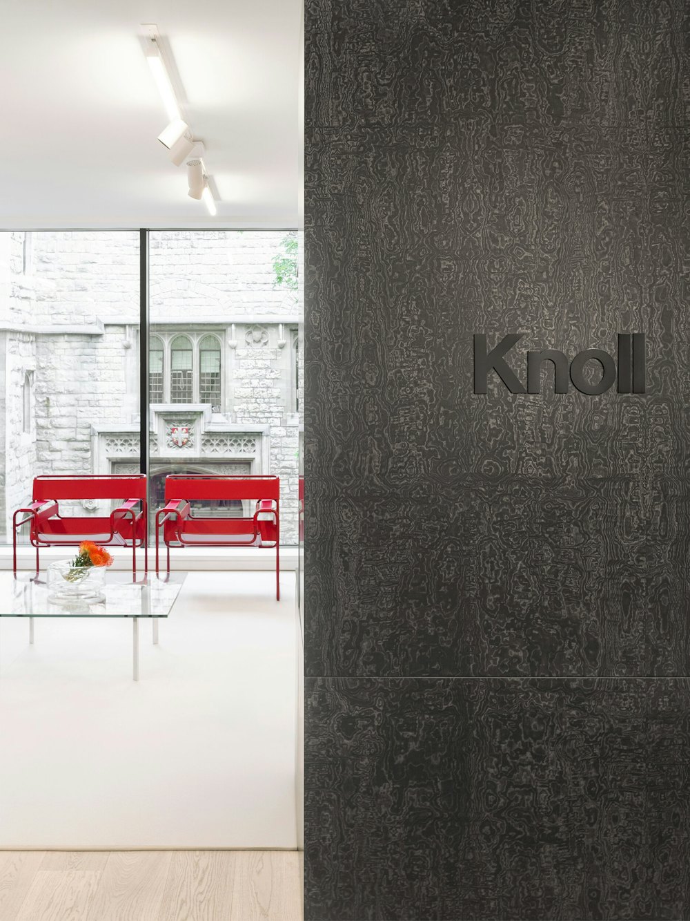 KNOLL WEBSITE 3x4 01